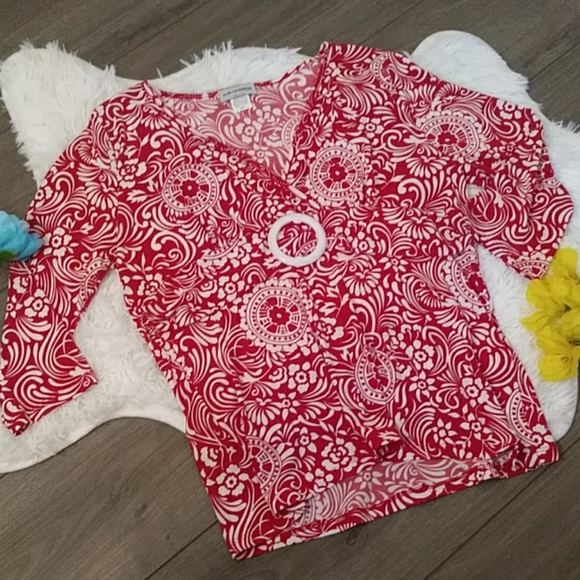 2/$24 Red Print Plus Size Women's Top 3XL - Picture 2 of 9